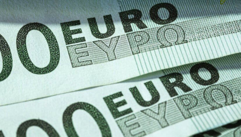 Euro bill detail banner 3